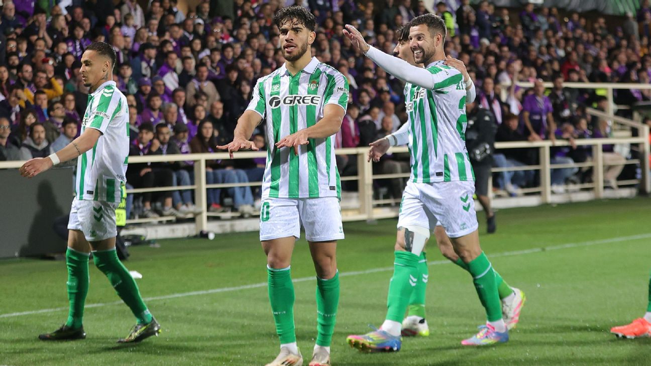 Antony stars as Betis edge past Fiorentina in extra time to reach Europa League final